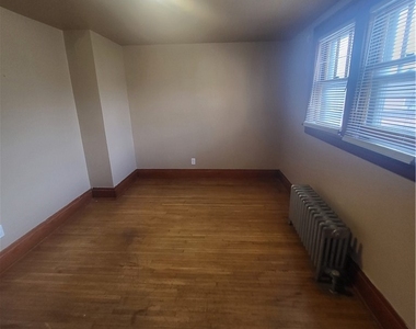 1368 Harlem Road - Photo Thumbnail 10
