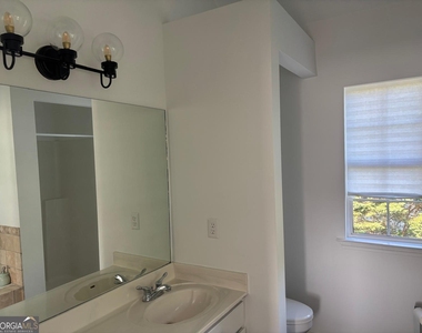300 Harcourt Place - Photo Thumbnail 29