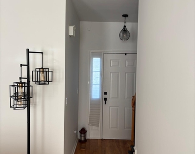 300 Harcourt Place - Photo Thumbnail 6