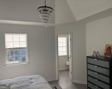 300 Harcourt Place - Photo Thumbnail 20