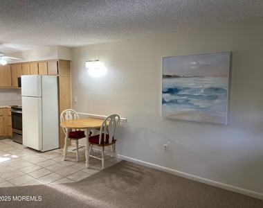 548 Ocean Boulevard - Photo Thumbnail 3
