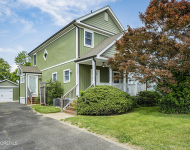 132 Sampson Place - Photo Thumbnail 19