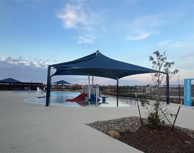 5405 Lavender Drive - Photo Thumbnail 20