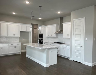 13244 Jonata Street - Photo Thumbnail 2