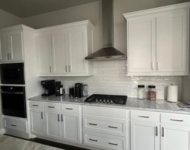 13244 Jonata Street - Photo Thumbnail 4