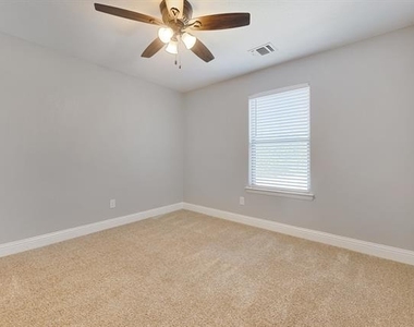 1713 Bronco Road - Photo Thumbnail 18