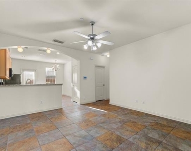 7904 Hannah Street - Photo Thumbnail 5