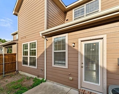 7904 Hannah Street - Photo Thumbnail 28
