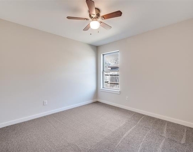 612 N 6th - Photo Thumbnail 11