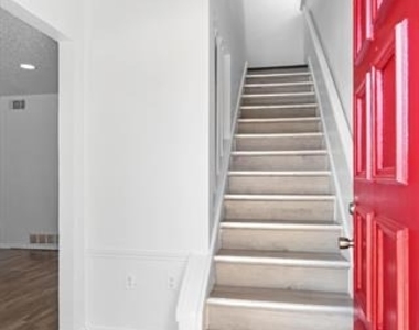 2205 Chase Court - Photo Thumbnail 17