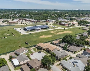 2205 Chase Court - Photo Thumbnail 30