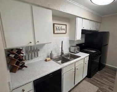 11457 Dennis Road - Photo Thumbnail 3