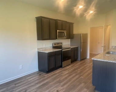 210 Drifter Drive - Photo Thumbnail 15