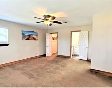 513 Rock Hill Road - Photo Thumbnail 11