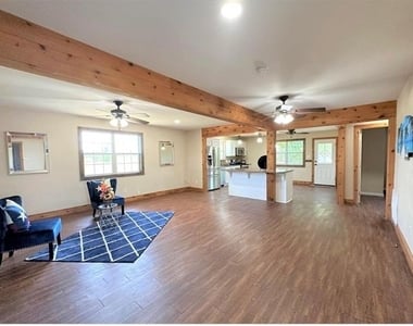 513 Rock Hill Road - Photo Thumbnail 3