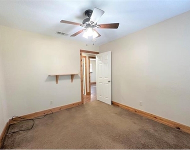 513 Rock Hill Road - Photo Thumbnail 15