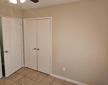3511 Casa Ridge Drive - Photo Thumbnail 21