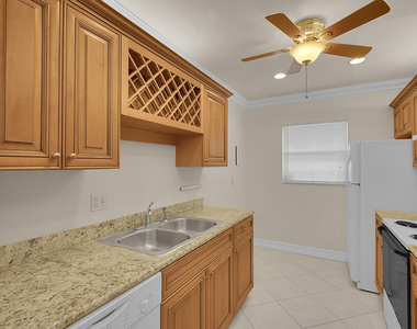 2340 Sw 22nd Avenue - Photo Thumbnail 3
