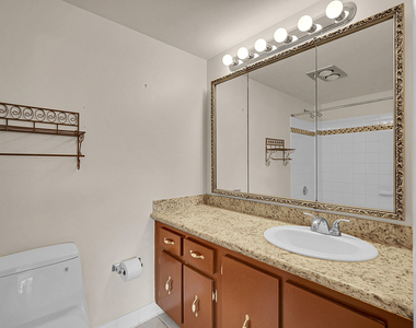 2340 Sw 22nd Avenue - Photo Thumbnail 7