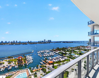 220 Lake Shore Drive - Photo Thumbnail 13