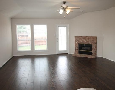 4188 Cherry Ridge Drive - Photo Thumbnail 7