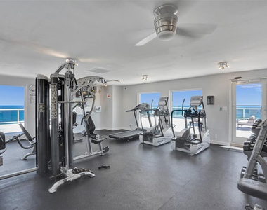 2841 N Ocean Boulevard - Photo Thumbnail 20