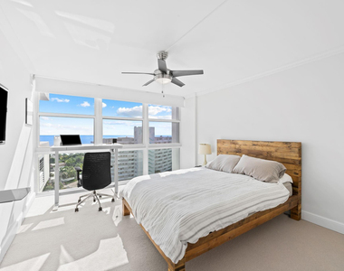 2841 N Ocean Boulevard - Photo Thumbnail 15