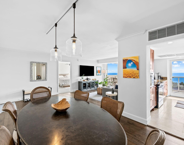 2841 N Ocean Boulevard - Photo Thumbnail 5