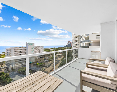 2841 N Ocean Boulevard - Photo Thumbnail 3