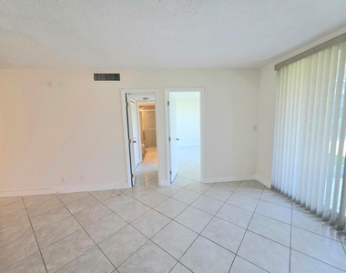 3100 Ne 48th Court - Photo Thumbnail 39