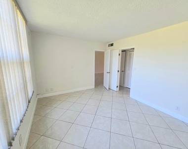 3100 Ne 48th Court - Photo Thumbnail 34