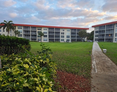 3100 Ne 48th Court - Photo Thumbnail 21