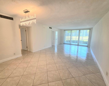 3100 Ne 48th Court - Photo Thumbnail 38