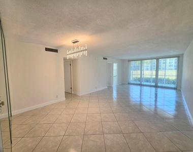3100 Ne 48th Court - Photo Thumbnail 25