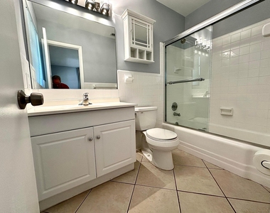 1261 Se 4th Street - Photo Thumbnail 6