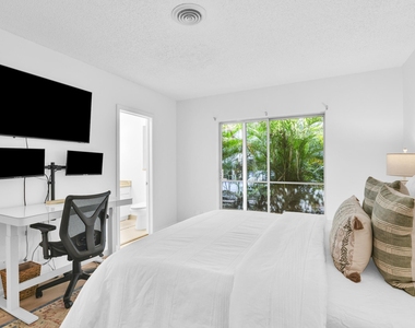 770 E Camino - Photo Thumbnail 11