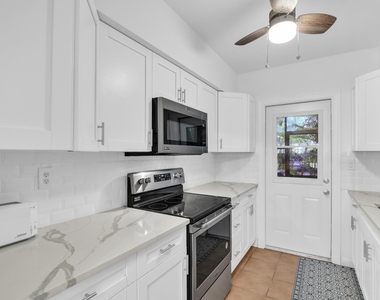 770 E Camino - Photo Thumbnail 8