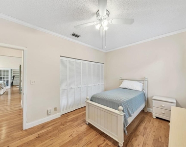 7644 Elmridge Drive - Photo Thumbnail 30