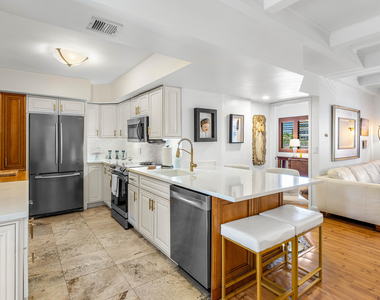 250 S Ocean Boulevard - Photo Thumbnail 1