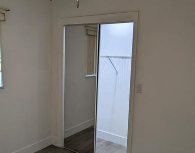 4906 Nw 53rd Court - Photo Thumbnail 16