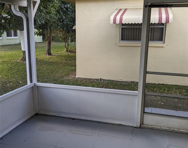4906 Nw 53rd Court - Photo Thumbnail 18