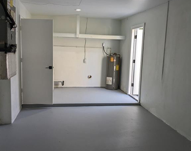 4906 Nw 53rd Court - Photo Thumbnail 19