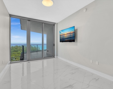 701 N Fort Lauderdale Beach Boulevard N - Photo Thumbnail 54