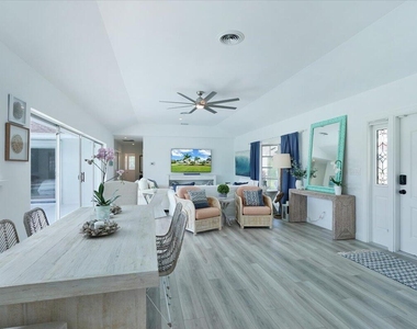 76 W Fairview W - Photo Thumbnail 8