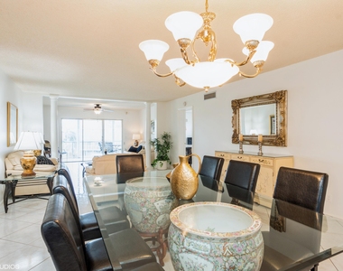 250 John F Kennedy Drive - Photo Thumbnail 13