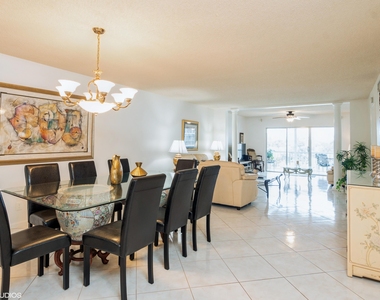 250 John F Kennedy Drive - Photo Thumbnail 10