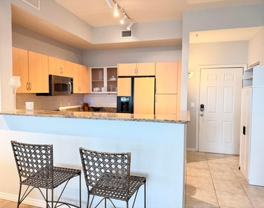 804 E Windward Way - Photo Thumbnail 20