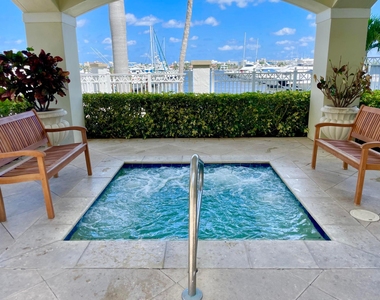 804 E Windward Way - Photo Thumbnail 32