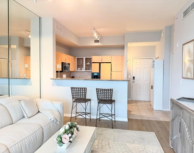 804 E Windward Way - Photo Thumbnail 19