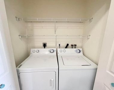 804 E Windward Way - Photo Thumbnail 27